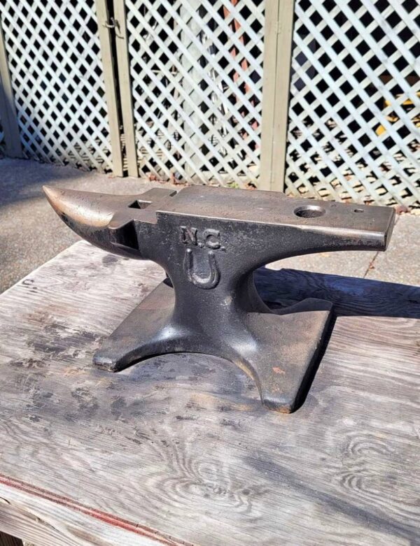 Fairly used NC tool Big Face Anvil with slot - Image 2